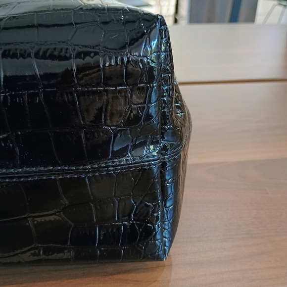 Attention Black Croc-Embossed Tote with Cream Straps - Picture 5 of 7